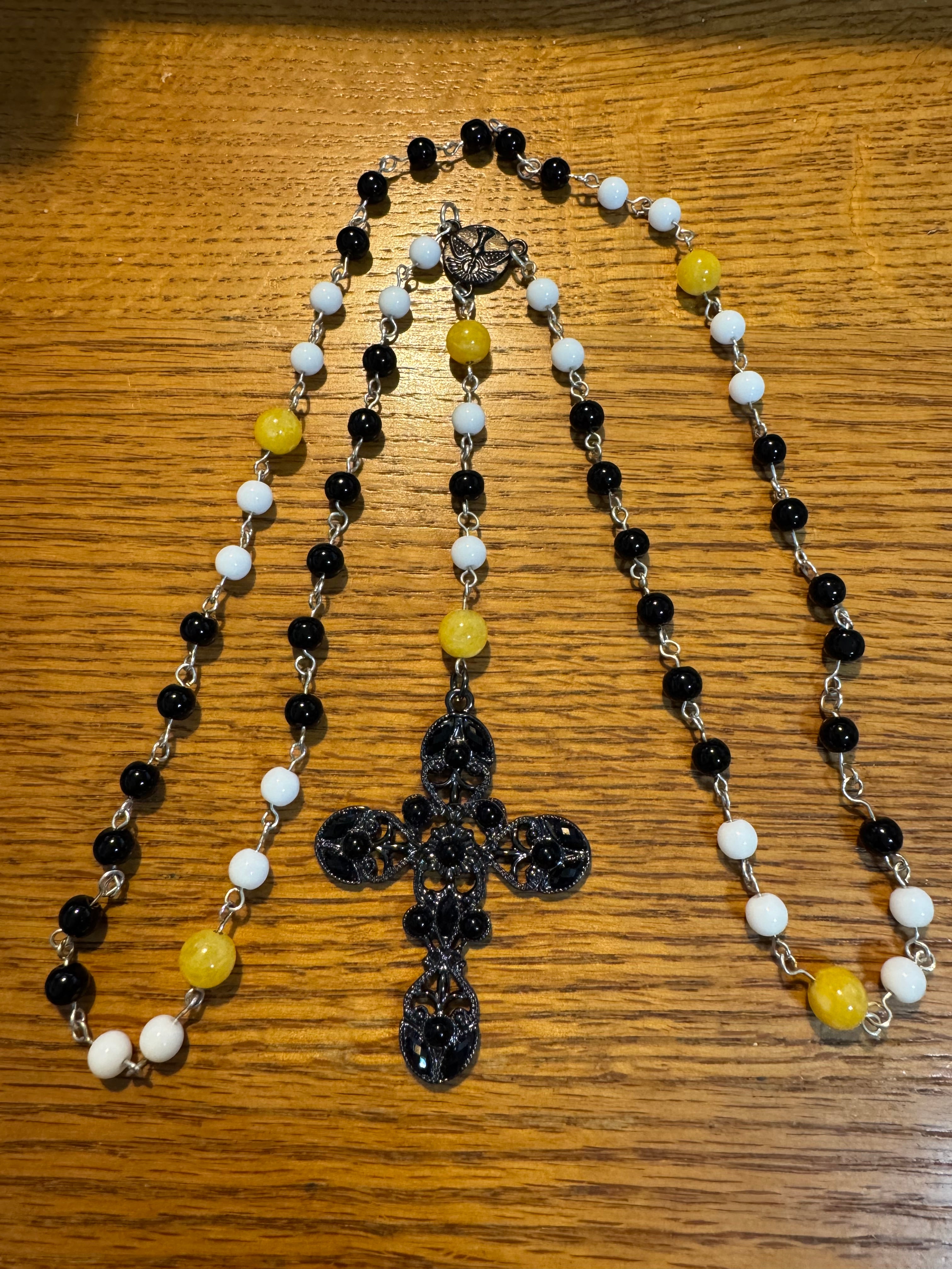 Artisan Daisy Devotion Rosary
