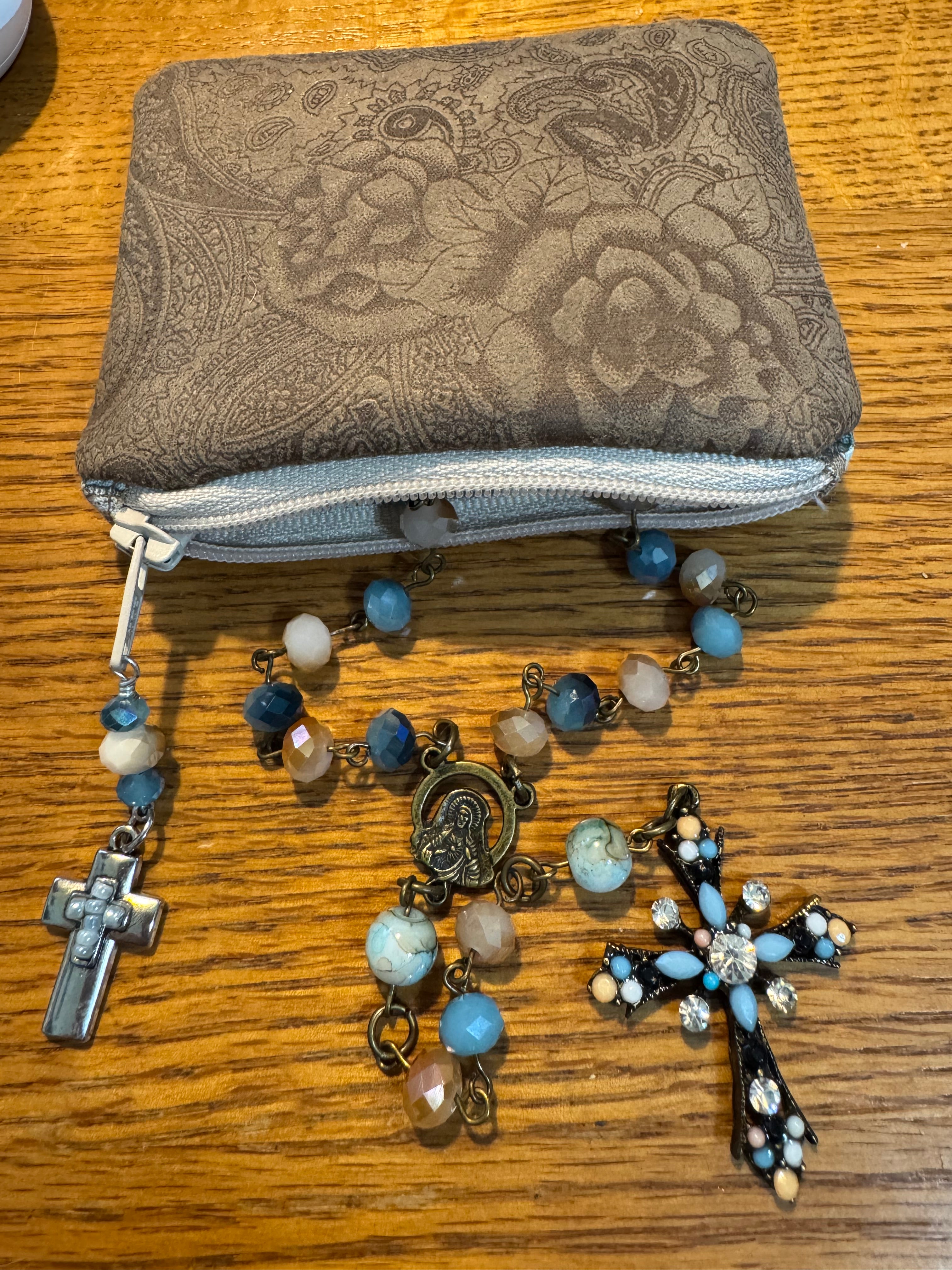 Brown Paisley Prayer Beads Carry Case