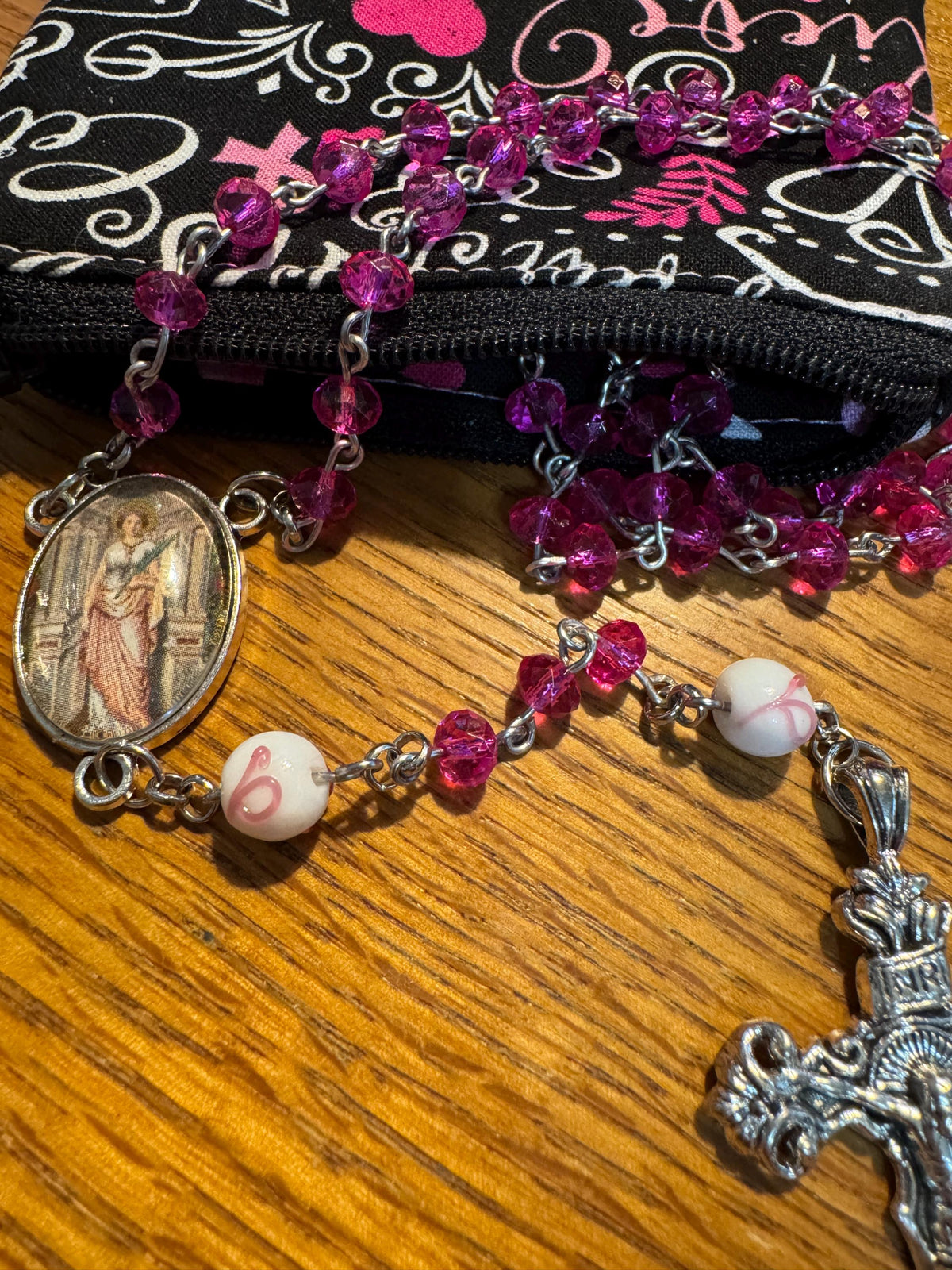 Breast Cancer Awareness Faith & Hope Rosary Zipper Pouch Set R1021